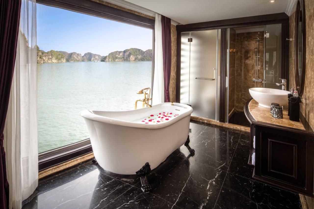 Ambassador Cruise Halong Bay Hotel Ha Long Exterior foto